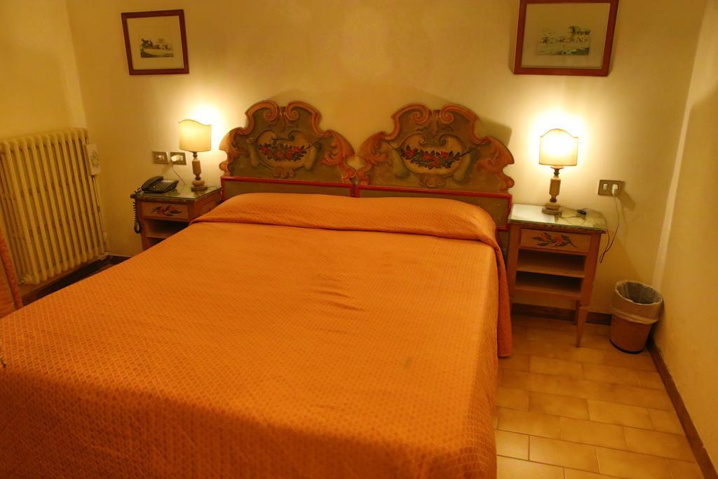 פירנצה Hotel Villa Le Rondini מראה חיצוני תמונה